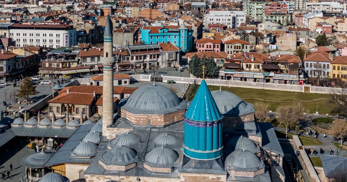 Ankara Konya Arası Kaç Km? Arabayla, YHT ve Otobüsle Kaç Saat?