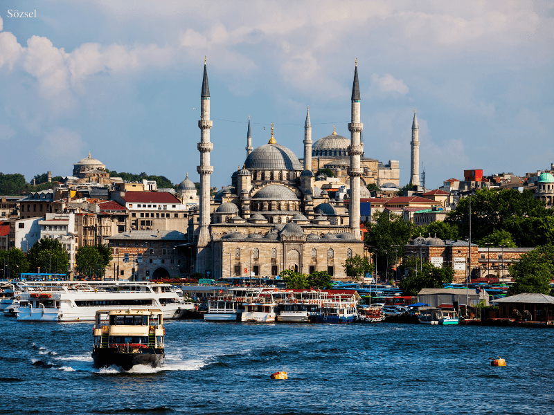 Eminönü Gezilecek Yerler Tarih ve Kültürün Buluştuğu Nokta